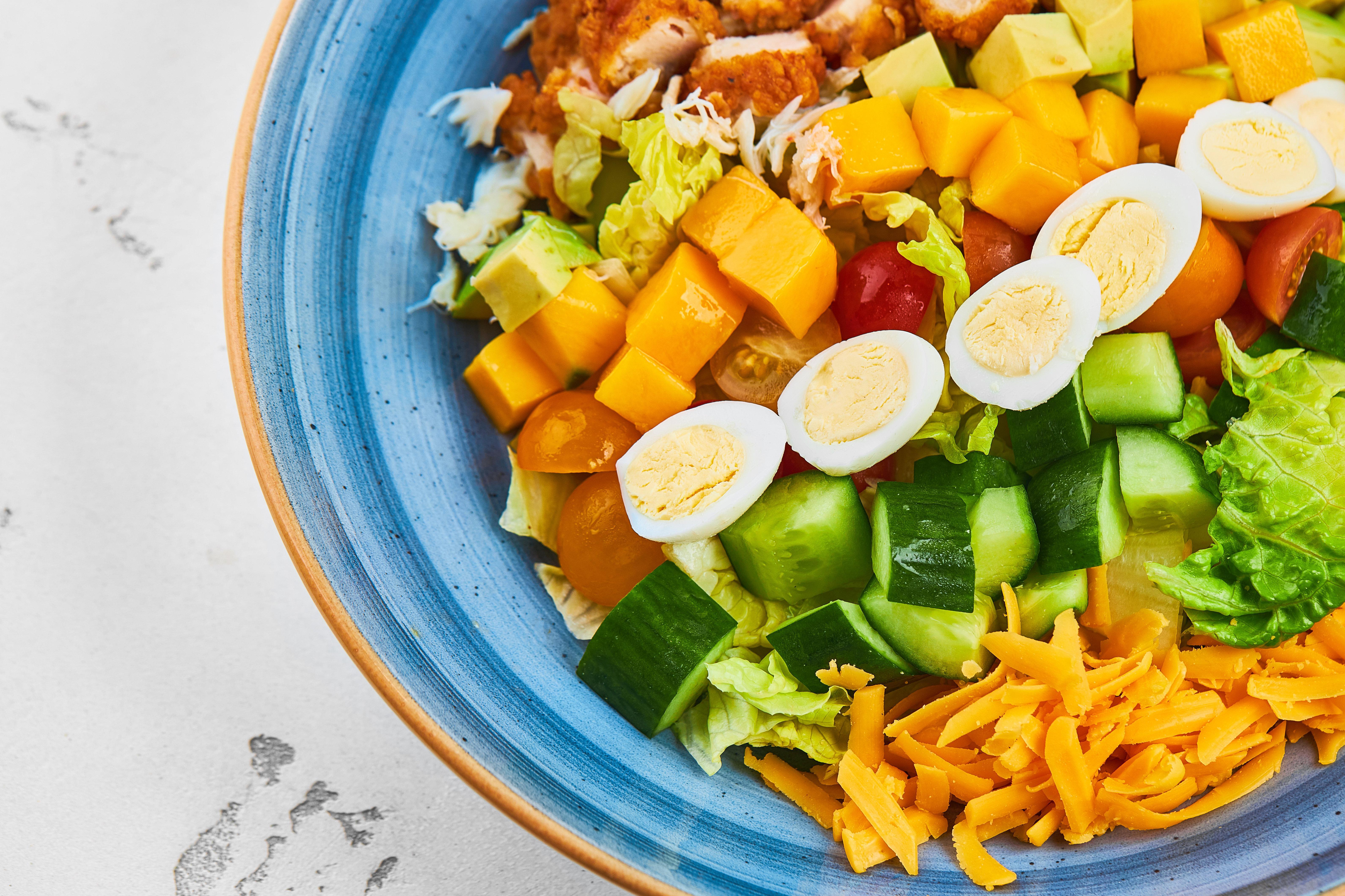 InterContinental Dubai Marina, an IHG Hotel Esterno foto A salad with hard-boiled eggs