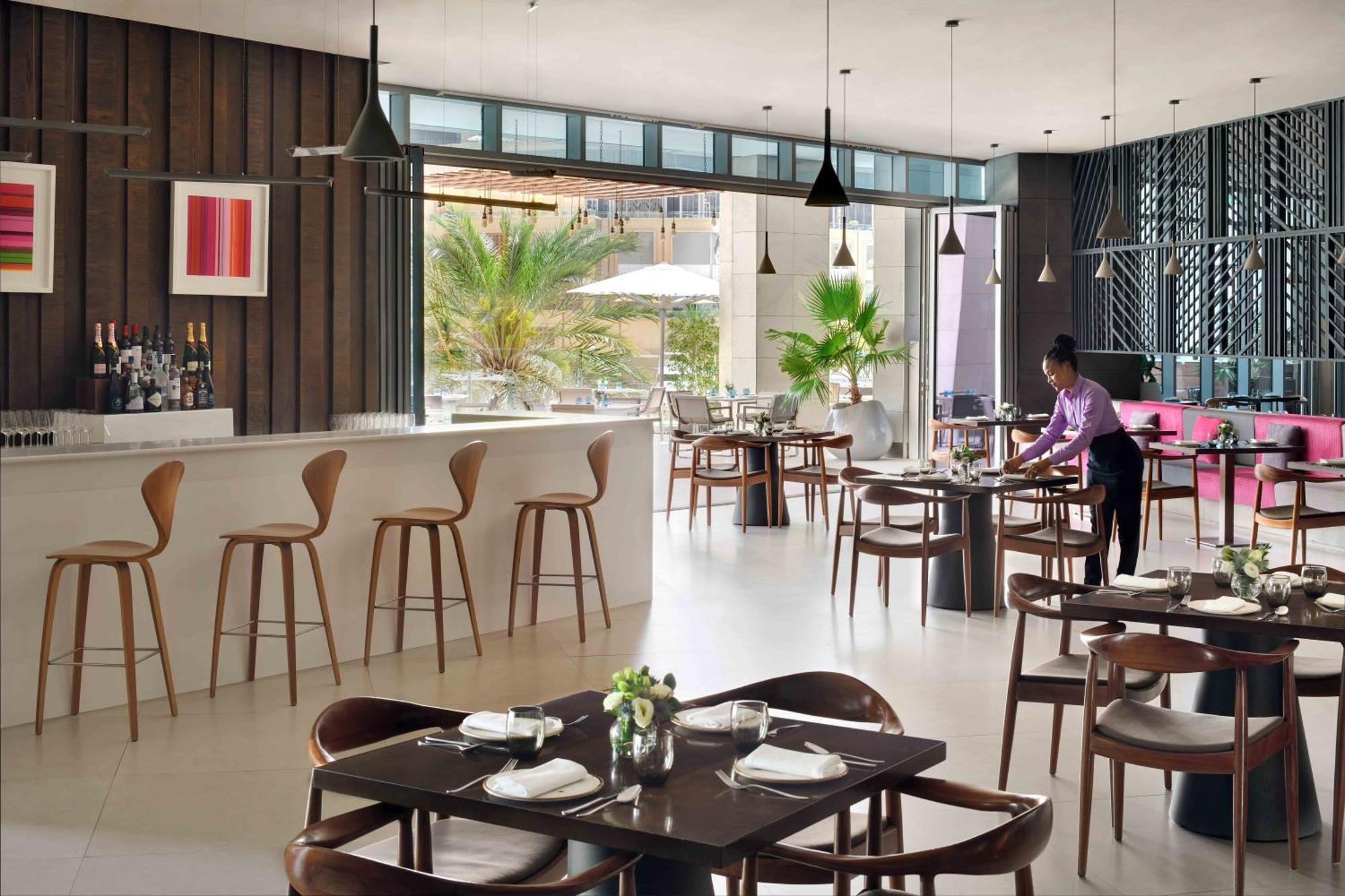 InterContinental Dubai Marina, an IHG Hotel Esterno foto The restaurant